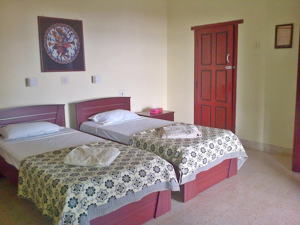Lakeside Dindigul Hotel Room photo